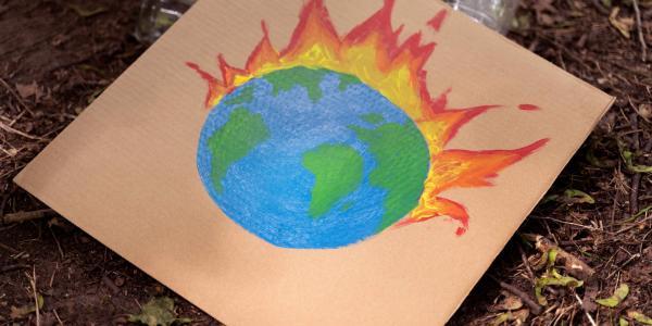 dessin planete avec flamme - freepik